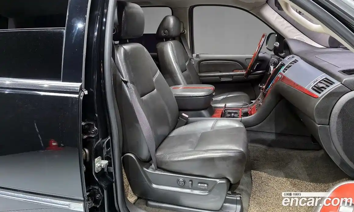 Cadillac Escalade 2007 6.2 Автомат в Москве № 548127, фото 11