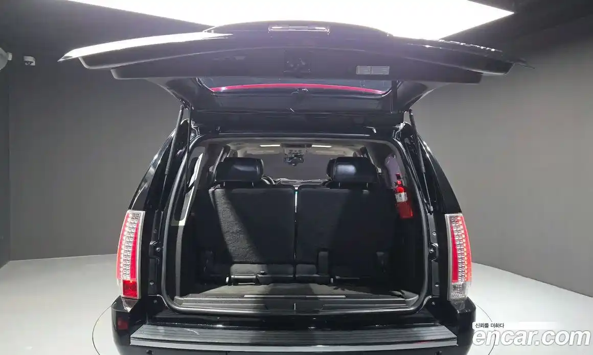 Cadillac Escalade 2007 6.2 Автомат в Москве № 548127, фото 20