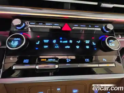 Hyundai Santa Fe 2024 1.6 Автомат в Москве № 562644, миниатюра 12