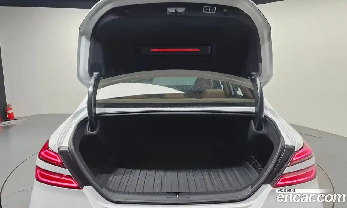 Genesis G70 2021 2.0 Автомат в Москве № 57912, фото 20