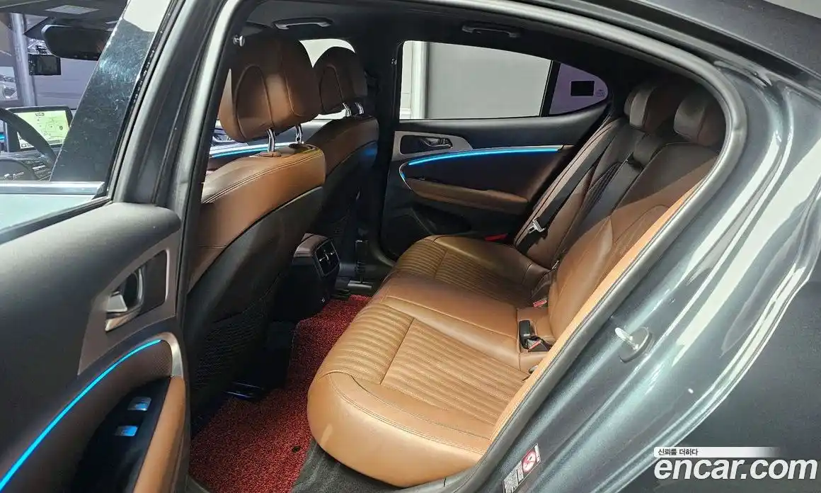 Genesis G70 2018 2.0 Автомат в Москве № 80558, фото 18