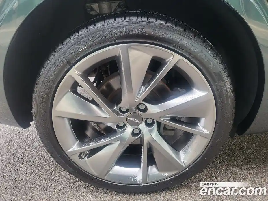 Genesis GV70 2021 2.5 Автомат в Москве № 85522, фото 5