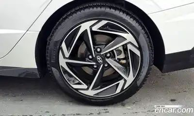 Hyundai Sonata 2025 1.6 Автомат в Москве № 91786, миниатюра 5