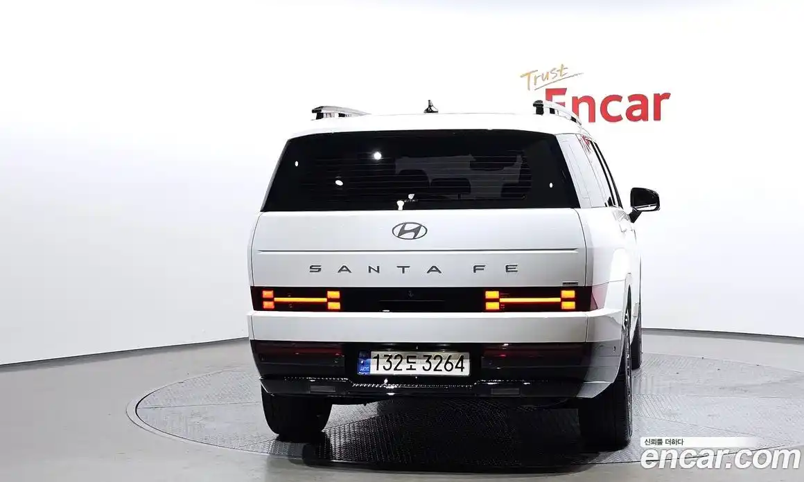 Hyundai Santa Fe 2024 1.6 Автомат в Москве № 109262, фото 4