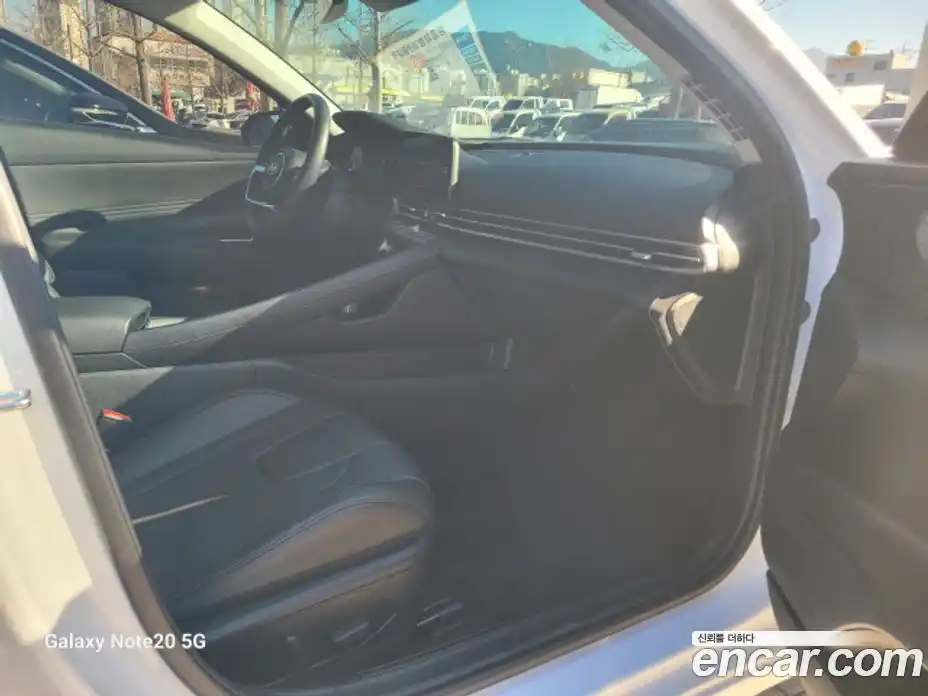 Hyundai Avante 2024 1.6 Автомат в Москве № 110751, фото 18