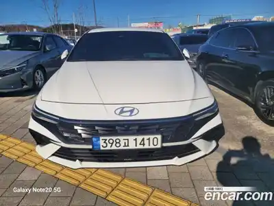 Hyundai Avante 2024 1.6 Автомат в Москве № 110751, миниатюра 3