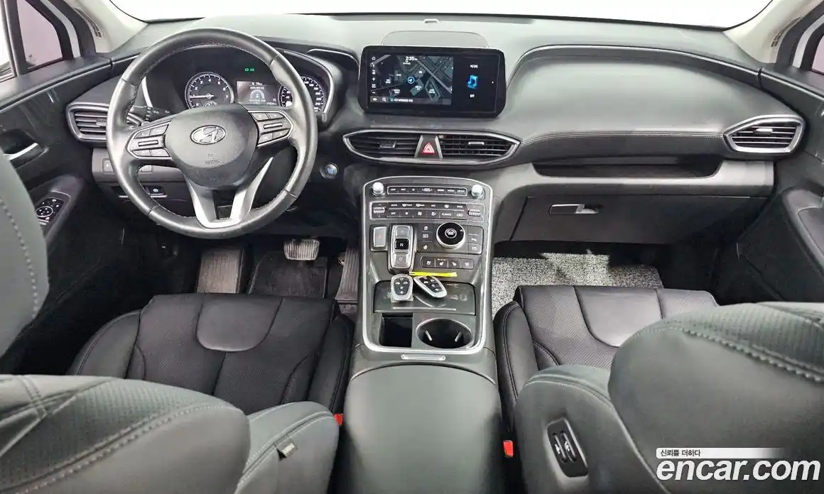 Hyundai Santa Fe 2023 2.5 Автомат в Москве № 112178, фото 7