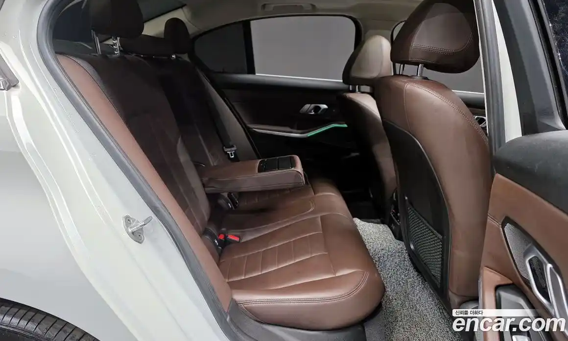 BMW 3-Series 2021 2.0 Автомат в Москве № 158604, фото 12