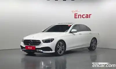 Mercedes-Benz E-Class, 2022