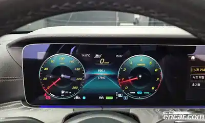 Mercedes-Benz E-Class 2022 2.0 Автомат в Москве № 160850, миниатюра 8