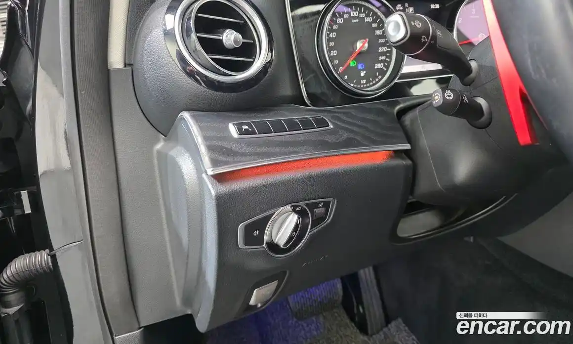 Mercedes-Benz E-Class 2020 1.9 Автомат в Москве № 161531, фото 15