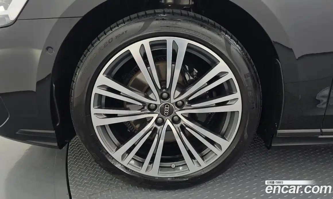 Audi A8 2023 3.0 Автомат в Москве № 162380, фото 5