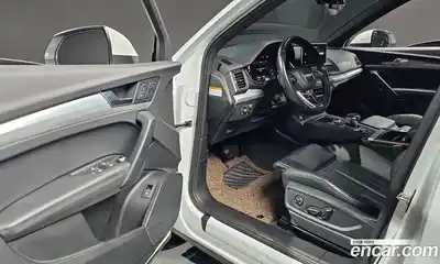 Audi Q5 2020 2.0 Автомат в Москве № 163370, миниатюра 11