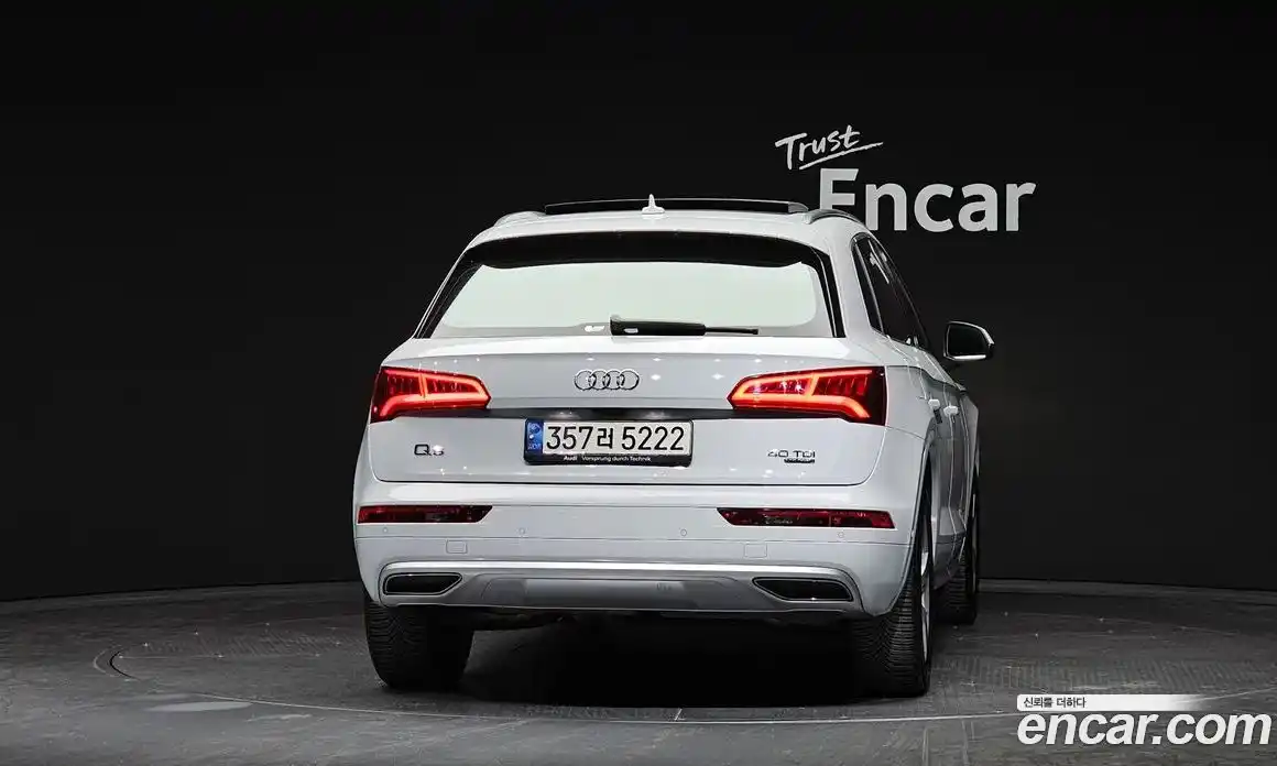 Audi Q5 2020 2.0 Автомат в Москве № 163370, фото 4