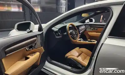 Volvo S90 2024 2.0 Автомат в Москве № 164310, миниатюра 10