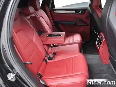 Porsche Cayenne 2023 3.0 Автомат в Москве № 165739, миниатюра 12