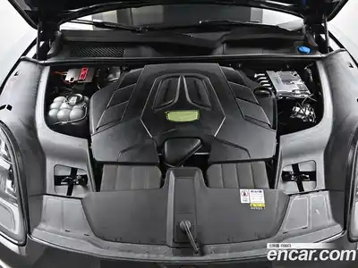 Porsche Cayenne 2023 3.0 Автомат в Москве № 165739, миниатюра 6