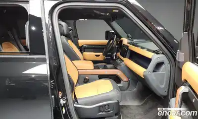 Land Rover Defender 2024 3.0 Автомат в Москве № 166010, миниатюра 11