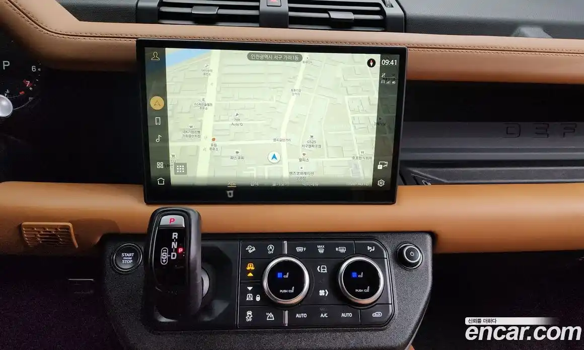 Land Rover Defender 2024 3.0 Автомат в Москве № 166010, фото 14