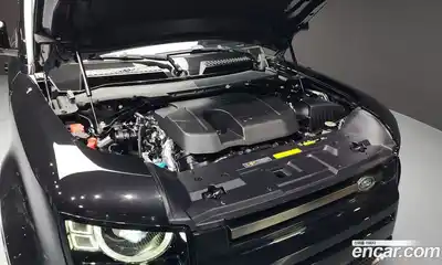 Land Rover Defender 2024 3.0 Автомат в Москве № 166010, миниатюра 6