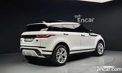Land Rover Range-Rover Evoque 2023 2.0 Автомат в Москве № 166053, миниатюра 2