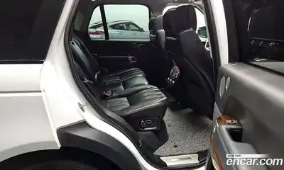 Land Rover Range-Rover 2015 4.4 Автомат в Москве № 166496, миниатюра 12