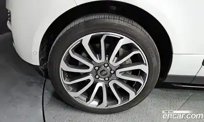 Land Rover Range-Rover 2015 4.4 Автомат в Москве № 166496, миниатюра 5