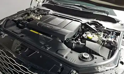 Land Rover Range-Rover 2015 4.4 Автомат в Москве № 166496, миниатюра 6