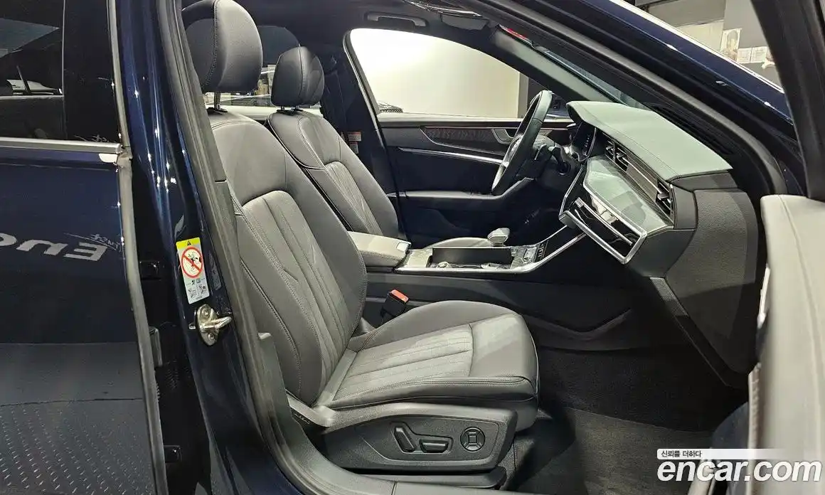 Audi A6 2023 2.0 Автомат в Москве № 196091, фото 10