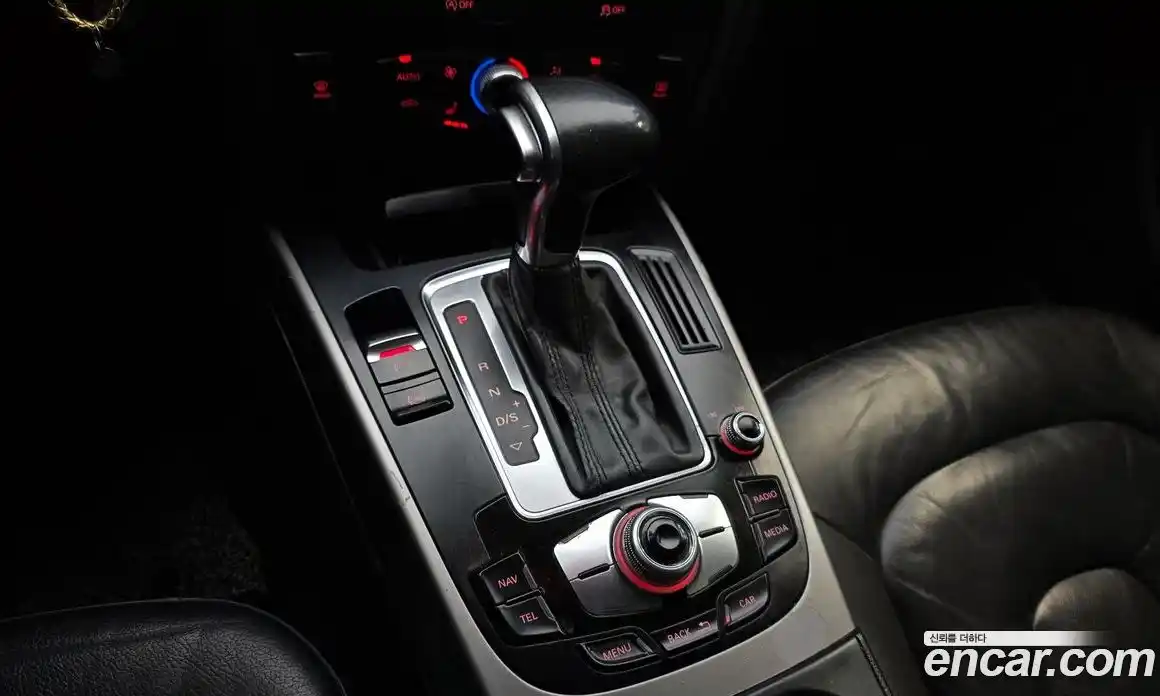 Audi A4 2015 2.0 Автомат в Москве № 196644, фото 9