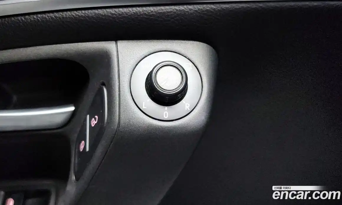 Volkswagen Polo 2015 1.4 Автомат в Москве № 199133, фото 19