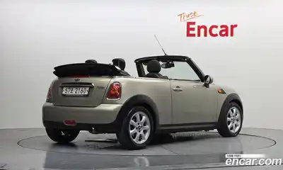 Mini Cooper Convertible 2010 1.6 Автомат в Москве № 200041, миниатюра 2