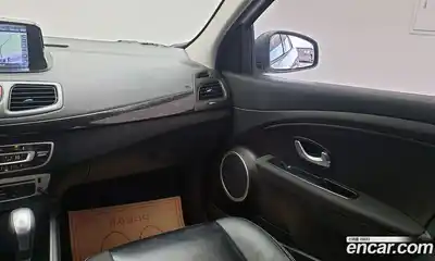 Renault SM3 2015 1.6 Автомат в Москве № 210017, миниатюра 11