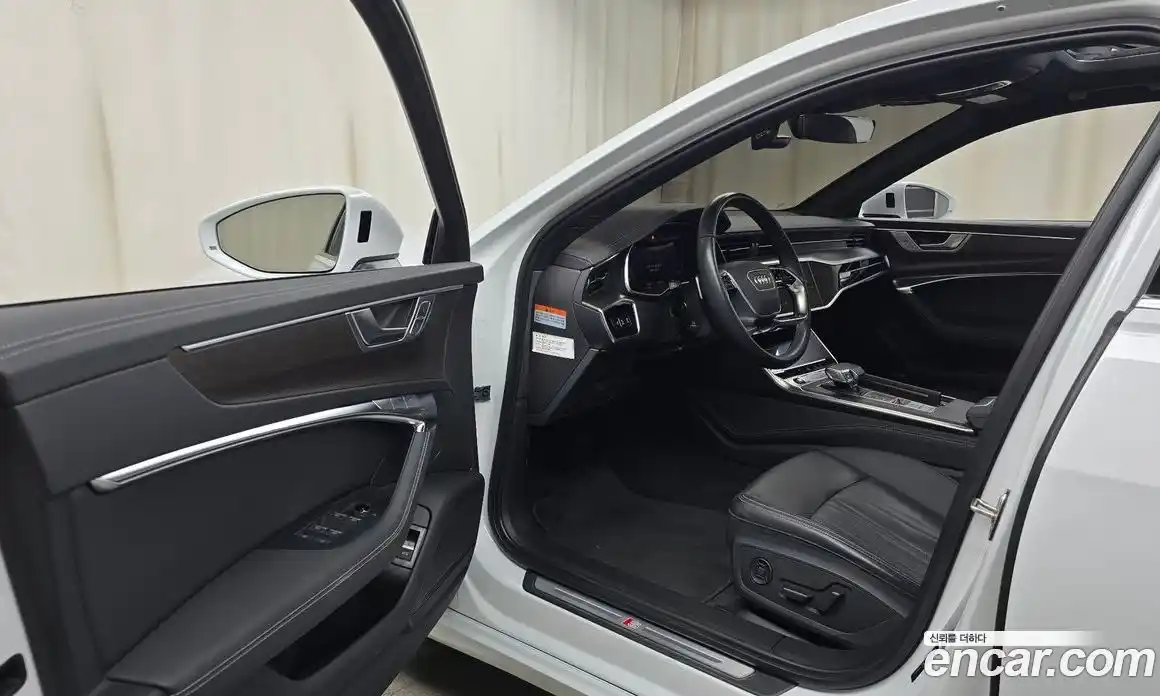 Audi A6 2023 3.0 Автомат в Москве № 212381, фото 10