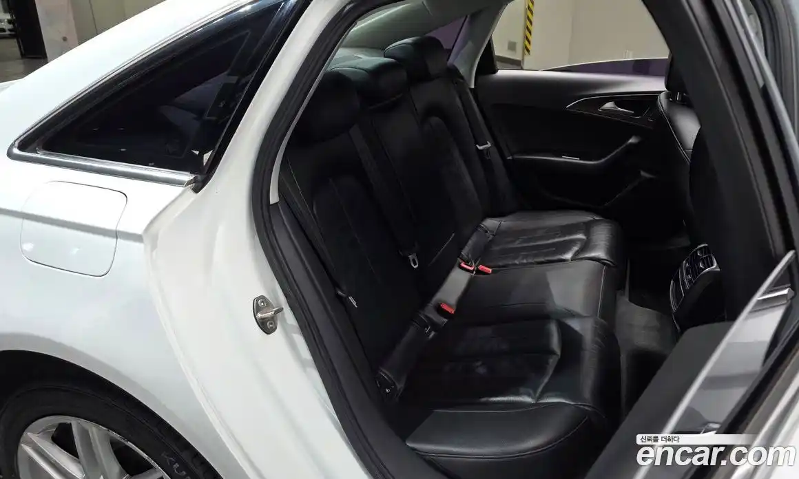 Audi A6 2016 2.0 Автомат в Москве № 212526, фото 11