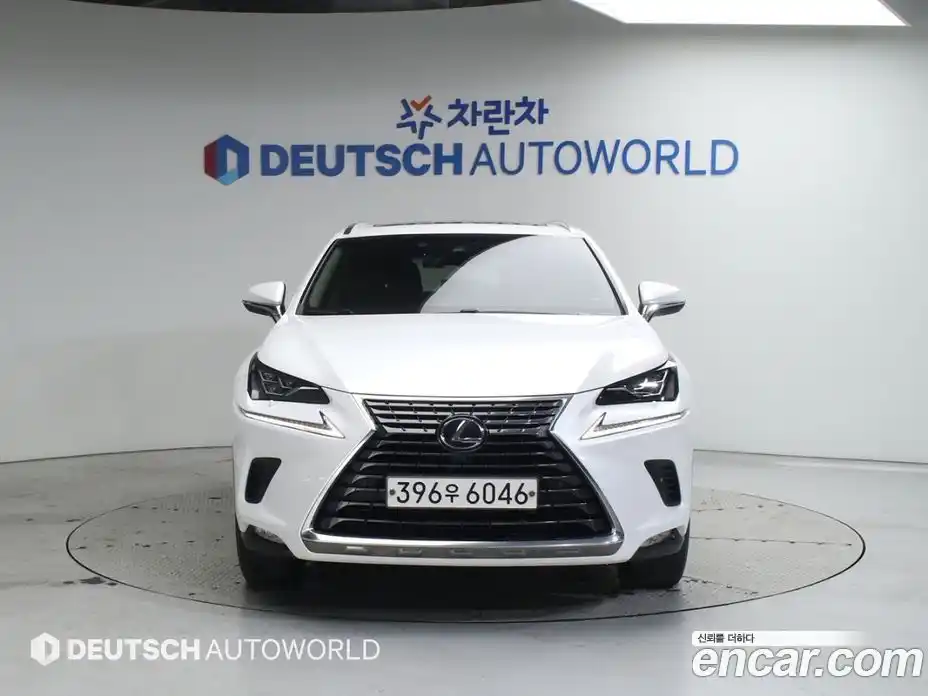 Lexus NX 2019 2.5 Автомат в Москве № 214818, фото 3
