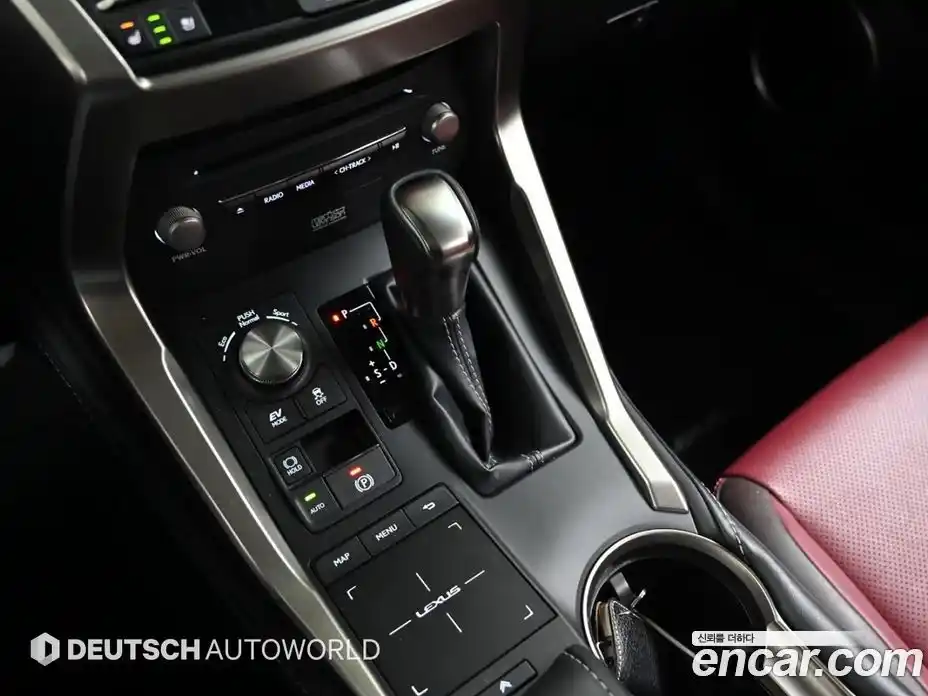 Lexus NX 2019 2.5 Автомат в Москве № 214818, фото 9