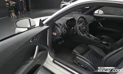 Audi TT 2016 2.0 Автомат в Москве № 229729, миниатюра 12