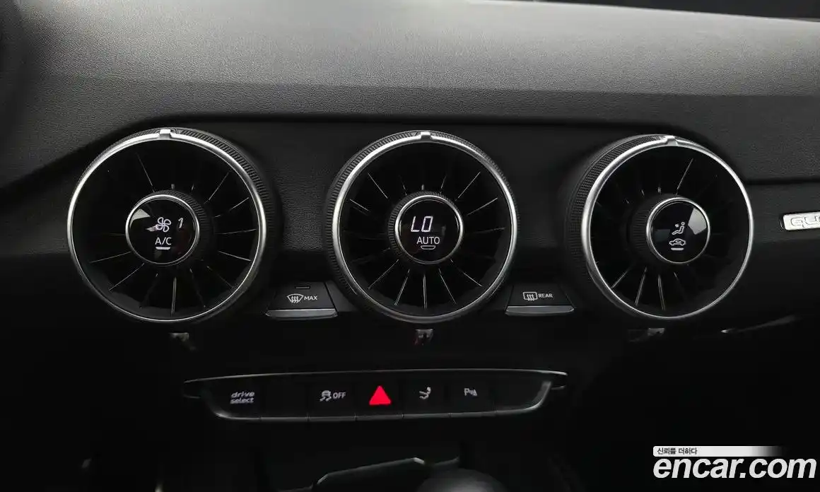 Audi TT 2016 2.0 Автомат в Москве № 229729, фото 14