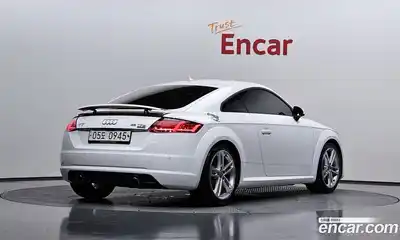 Audi TT 2016 2.0 Автомат в Москве № 229729, миниатюра 2