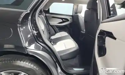 Land Rover Range-Rover Evoque 2024 2.0 Автомат в Москве № 231130, миниатюра 12