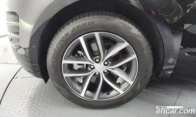 Land Rover Range-Rover Evoque 2024 2.0 Автомат в Москве № 231130, миниатюра 5