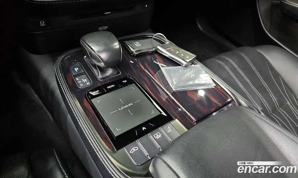 Lexus LS 2018 3.4 Автомат в Москве № 231994, фото 9