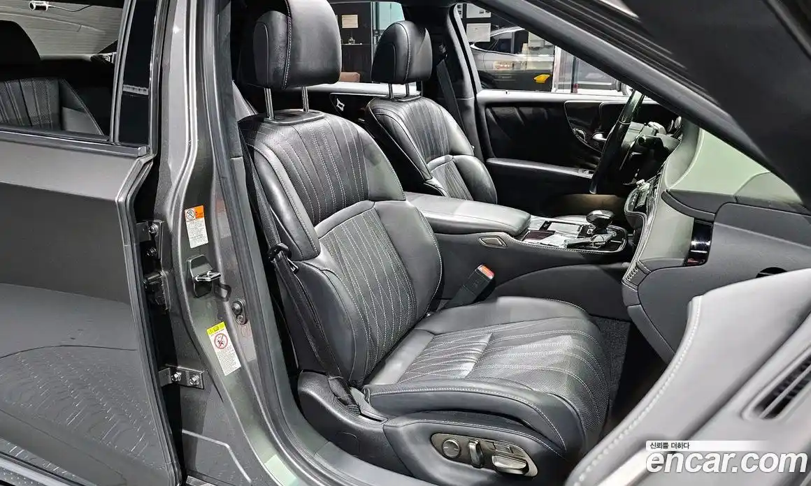 Lexus LS 2018 3.4 Автомат в Москве № 231994, фото 10