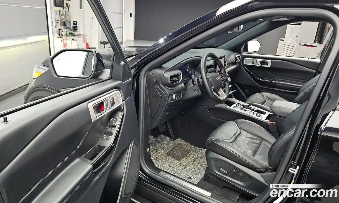 Ford Explorer 2021 3.0 Автомат в Москве № 233119, фото 11