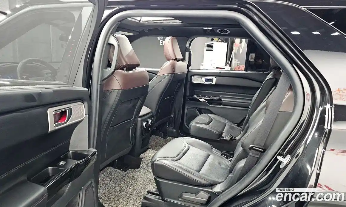 Ford Explorer 2021 3.0 Автомат в Москве № 233119, фото 12