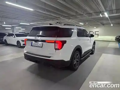 Ford Explorer 2025 2.3 Автомат в Москве № 233122, миниатюра 2