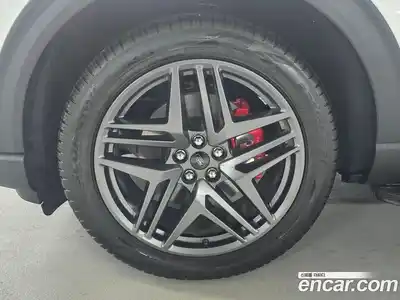 Ford Explorer 2025 2.3 Автомат в Москве № 233122, миниатюра 5