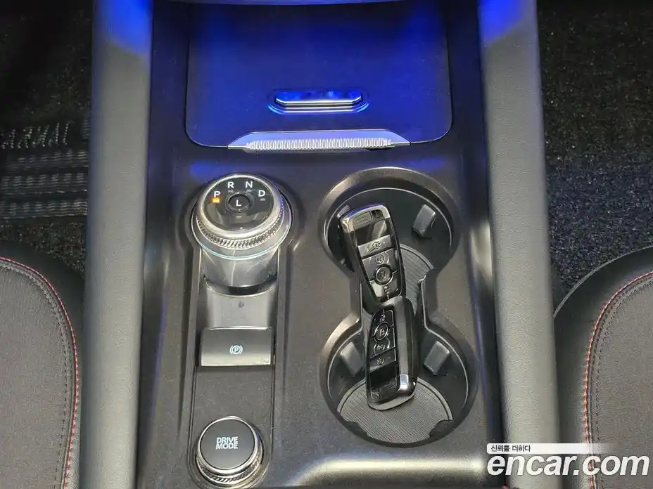 Ford Explorer 2025 2.3 Автомат в Москве № 233122, фото 9