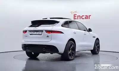Jaguar F-Pace 2017 3.0 Автомат в Москве № 320068, миниатюра 2